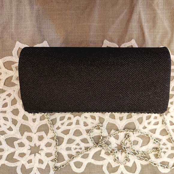 D'Margeaux, NWOT, Black Beaded Glitter Clutch with detachable silver chain - Picture 5 of 6